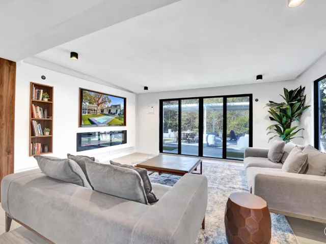 4-bedroom home for rent in Fort Lauderdale - 4417 SW 38th Terrace - MondialRealty