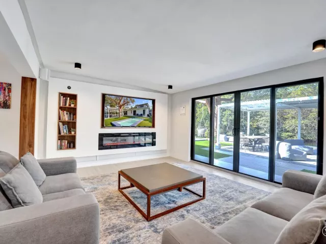 4-bedroom home for rent in Fort Lauderdale - 4417 SW 38th Terrace - MondialRealty