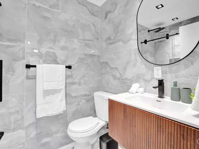 4-bedroom home for rent in Fort Lauderdale - 4417 SW 38th Terrace - MondialRealty