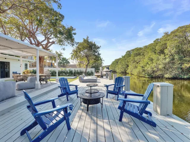 4-bedroom home for rent in Fort Lauderdale - 4417 SW 38th Terrace - MondialRealty