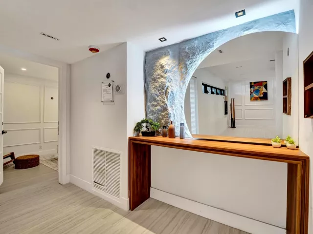 4-bedroom home for rent in Fort Lauderdale - 4417 SW 38th Terrace - MondialRealty