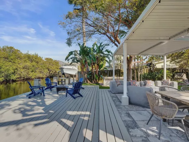 4-bedroom home for rent in Fort Lauderdale - 4417 SW 38th Terrace - MondialRealty