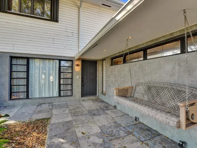 4-bedroom home for rent in Fort Lauderdale - 4417 SW 38th Terrace - MondialRealty