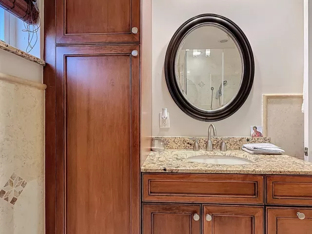 3-bedroom home for rent in Fort Lauderdale - 4516 NE 21st Lane - MondialRealty