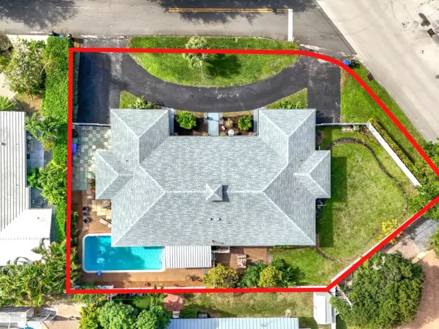 3-bedroom home for rent in Fort Lauderdale - 4516 NE 21st Lane - MondialRealty