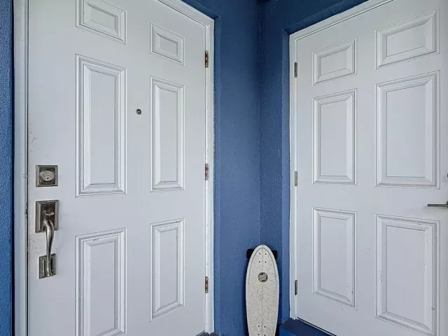 3-bedroom home for rent in Fort Lauderdale - 4516 NE 21st Lane - MondialRealty