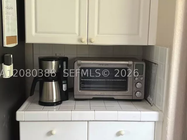 4-bedroom home for sale in Pembroke Pines - 19409 NW 24th Pl - MondialRealty