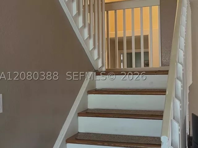 4-bedroom home for sale in Pembroke Pines - 19409 NW 24th Pl - MondialRealty
