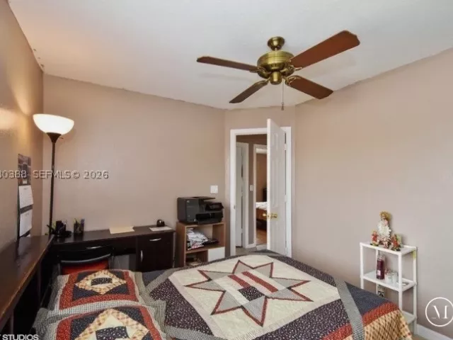 4-bedroom home for sale in Pembroke Pines - 19409 NW 24th Pl - MondialRealty