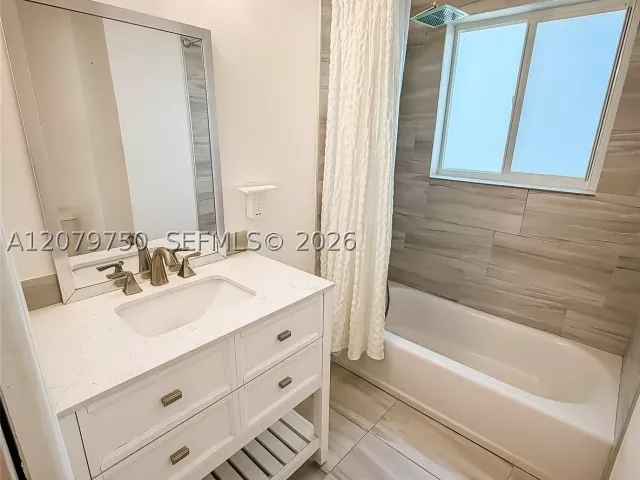 3-bedroom home for rent in Boca Raton - 2298 NE 2nd Ave n/a - MondialRealty