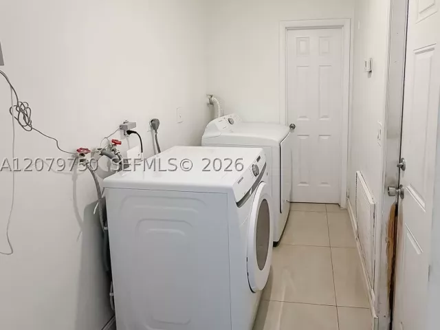 3-bedroom home for rent in Boca Raton - 2298 NE 2nd Ave n/a - MondialRealty