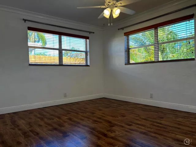 2-bedroom home for sale in Boca Raton - 455 NE 29TH Street - MondialRealty