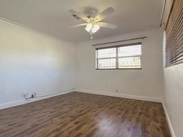 2-bedroom home for sale in Boca Raton - 455 NE 29TH Street - MondialRealty