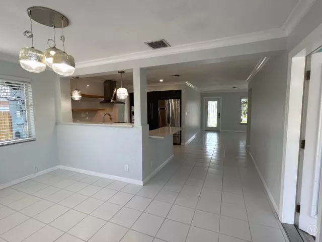 2-bedroom home for sale in Boca Raton - 455 NE 29TH Street - MondialRealty