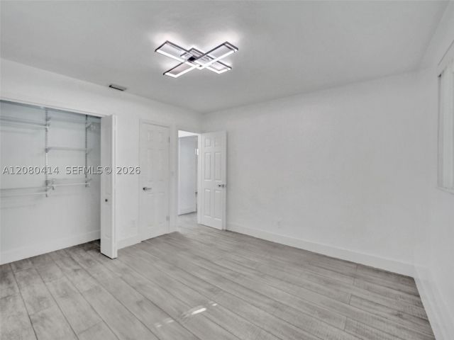 2-bedroom home for rent in Hollywood - 2446 Fillmore St 2446 - MondialRealty