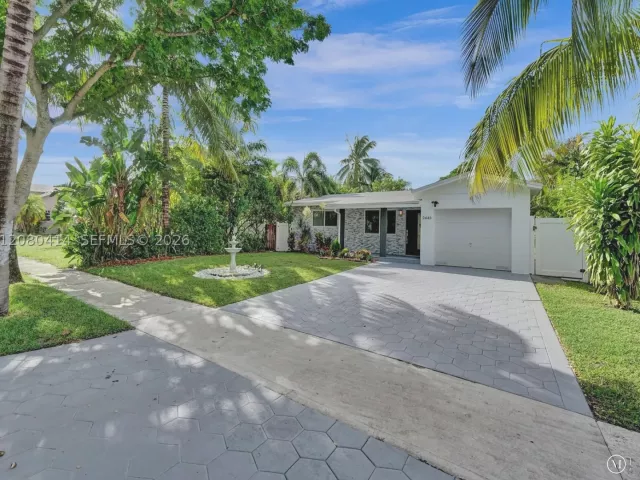 2-bedroom home for rent in Hollywood - 2446 Fillmore St 2446 - MondialRealty