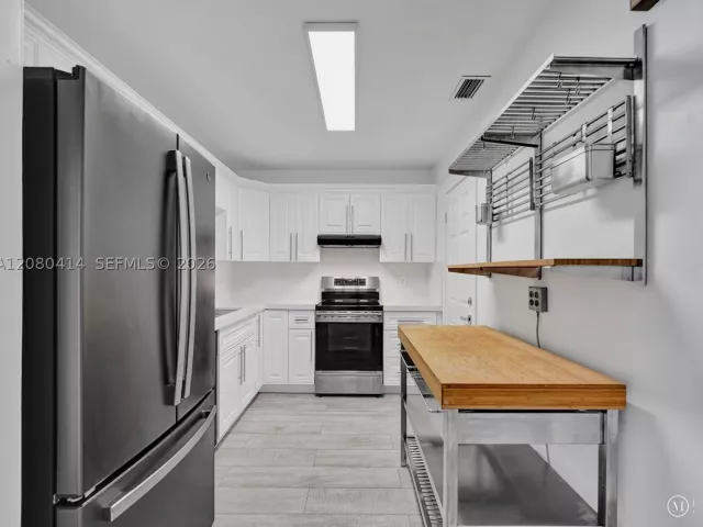 2-bedroom home for rent in Hollywood - 2446 Fillmore St 2446 - MondialRealty