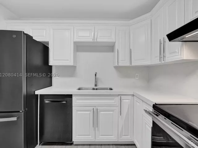 2-bedroom home for rent in Hollywood - 2446 Fillmore St 2446 - MondialRealty