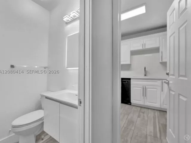 2-bedroom home for rent in Hollywood - 2446 Fillmore St 2446 - MondialRealty