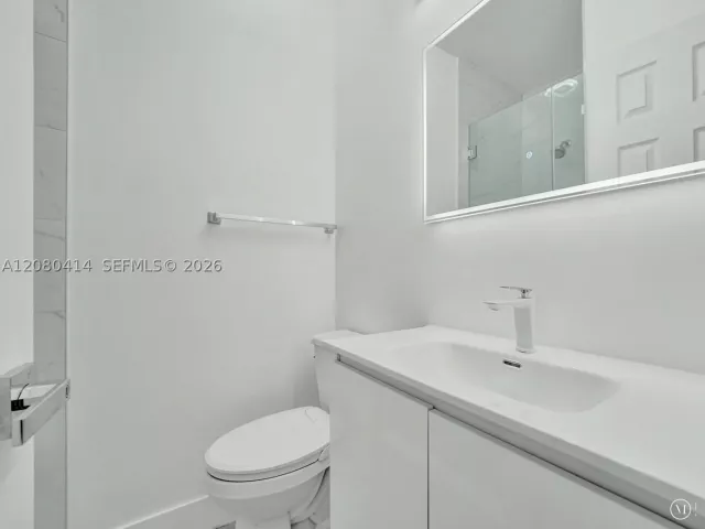 2-bedroom home for rent in Hollywood - 2446 Fillmore St 2446 - MondialRealty