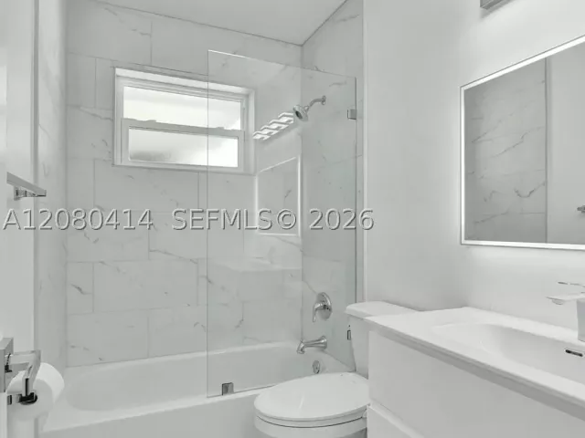 2-bedroom home for rent in Hollywood - 2446 Fillmore St 2446 - MondialRealty