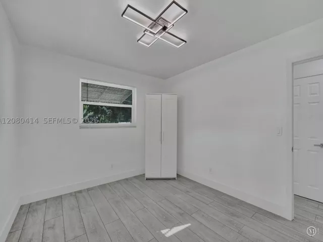 2-bedroom home for rent in Hollywood - 2446 Fillmore St 2446 - MondialRealty
