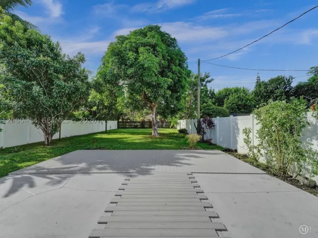 2-bedroom home for rent in Hollywood - 2446 Fillmore St 2446 - MondialRealty