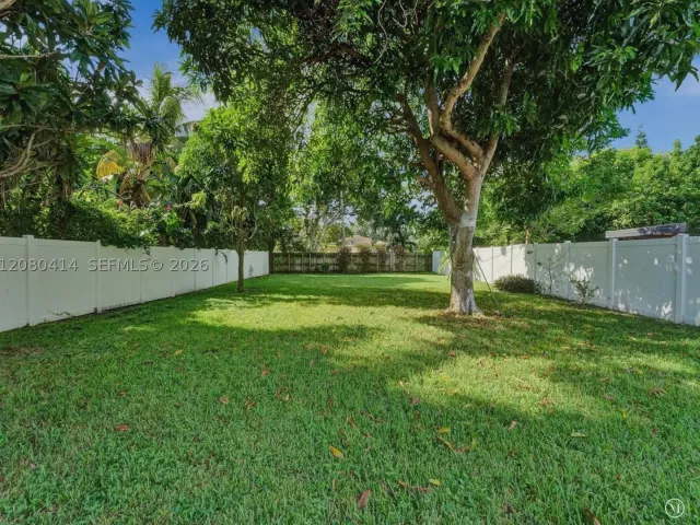 2-bedroom home for rent in Hollywood - 2446 Fillmore St 2446 - MondialRealty