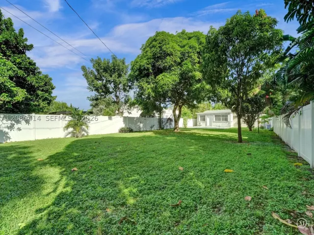 2-bedroom home for rent in Hollywood - 2446 Fillmore St 2446 - MondialRealty