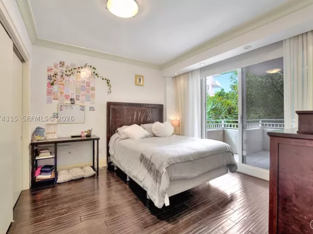 3-bedroom condo for rent in Key Biscayne - 791 Crandon Blvd 301 - MondialRealty