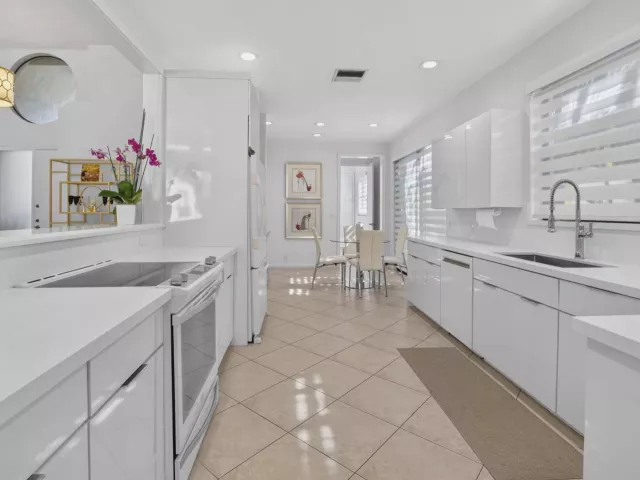 3-bedroom home for sale in Boca Raton - 2350 NW 53RD Street - MondialRealty