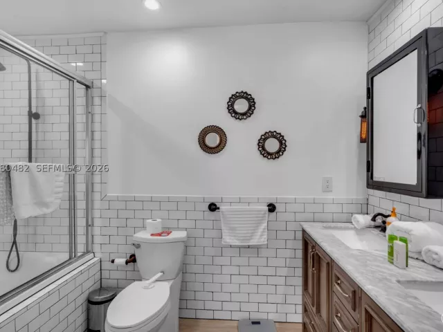 3-bedroom home for rent in Hollywood - 821 Harrison St 821 - MondialRealty