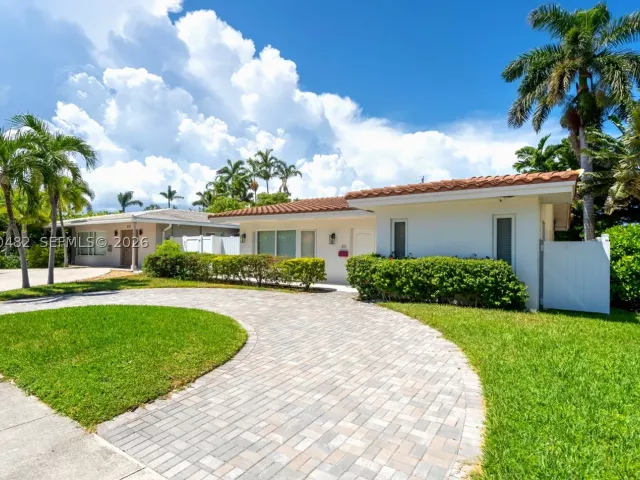 3-bedroom home for rent in Hollywood - 821 Harrison St 821 - MondialRealty