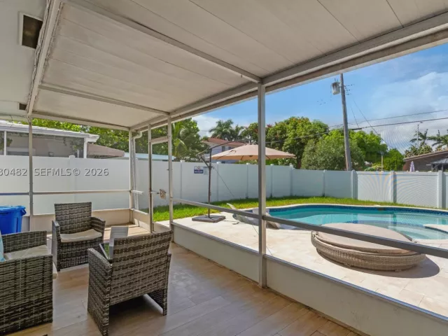 3-bedroom home for rent in Hollywood - 821 Harrison St 821 - MondialRealty