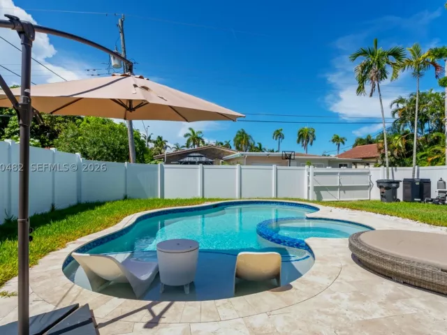 3-bedroom home for rent in Hollywood - 821 Harrison St 821 - MondialRealty