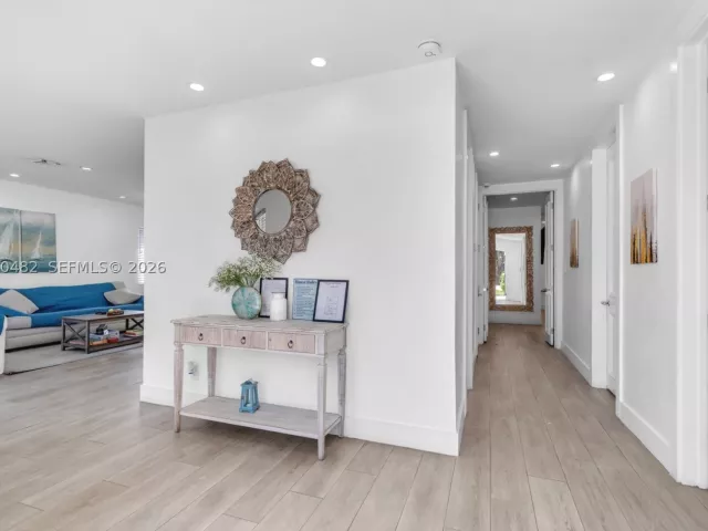 3-bedroom home for rent in Hollywood - 821 Harrison St 821 - MondialRealty