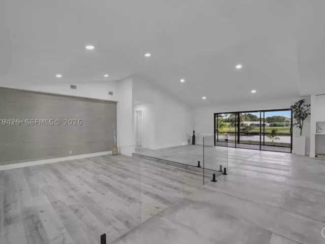 home for rent in Delray Beach - 3352 Lakeview Blvd - MondialRealty