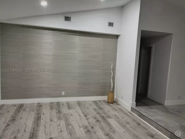 home for rent in Delray Beach - 3352 Lakeview Blvd - MondialRealty