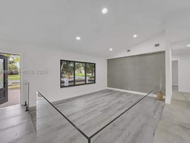 home for rent in Delray Beach - 3352 Lakeview Blvd - MondialRealty