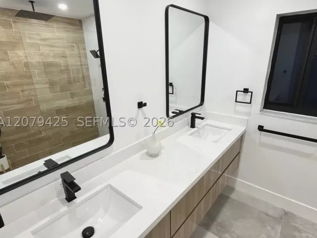 home for rent in Delray Beach - 3352 Lakeview Blvd - MondialRealty