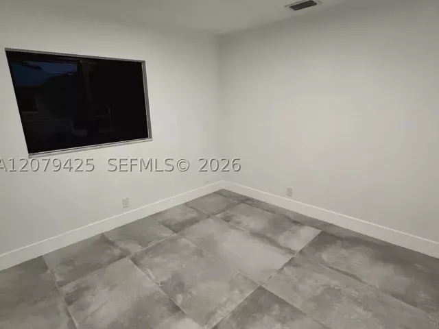 home for rent in Delray Beach - 3352 Lakeview Blvd - MondialRealty