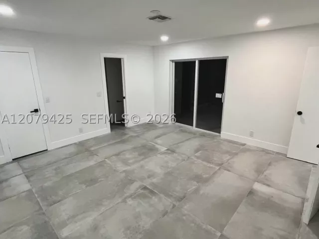 home for rent in Delray Beach - 3352 Lakeview Blvd - MondialRealty