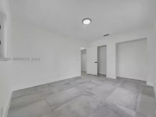 home for rent in Delray Beach - 3352 Lakeview Blvd - MondialRealty