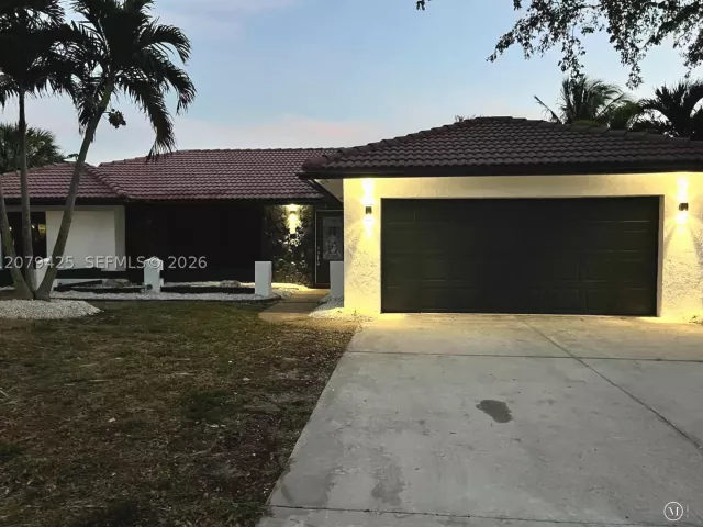 home for rent in Delray Beach - 3352 Lakeview Blvd - MondialRealty