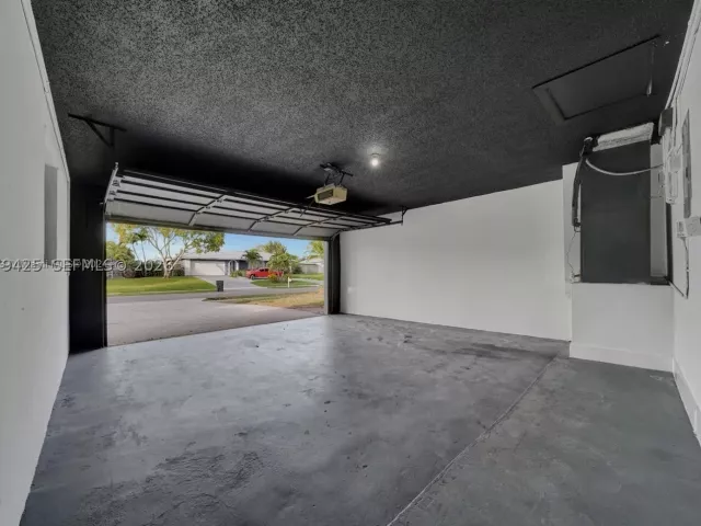 home for rent in Delray Beach - 3352 Lakeview Blvd - MondialRealty