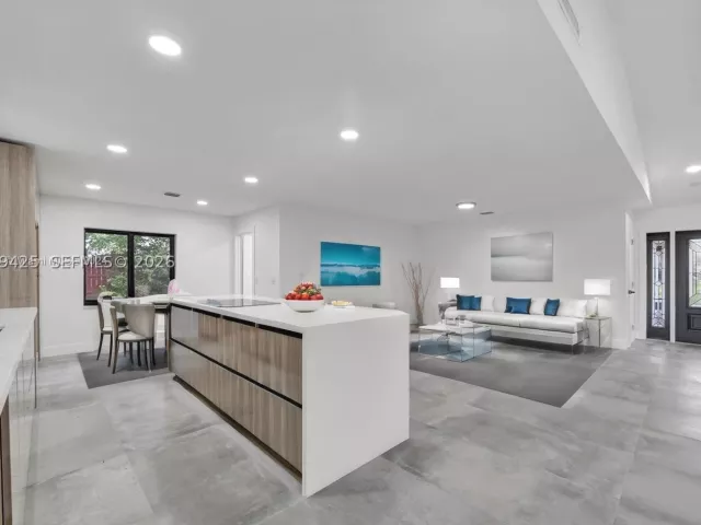 home for rent in Delray Beach - 3352 Lakeview Blvd - MondialRealty