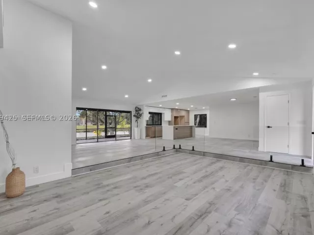 home for rent in Delray Beach - 3352 Lakeview Blvd - MondialRealty