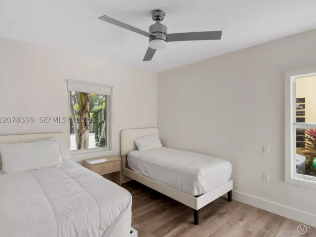 3-bedroom home for rent in Surfside - 8934 Harding Ave N/A - MondialRealty
