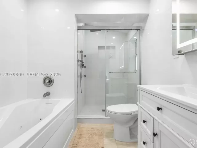3-bedroom home for rent in Surfside - 8934 Harding Ave N/A - MondialRealty