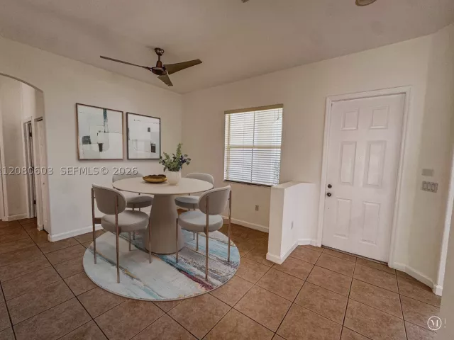 4-bedroom home for sale in Homestead - 1770 SE 18th Ter - MondialRealty